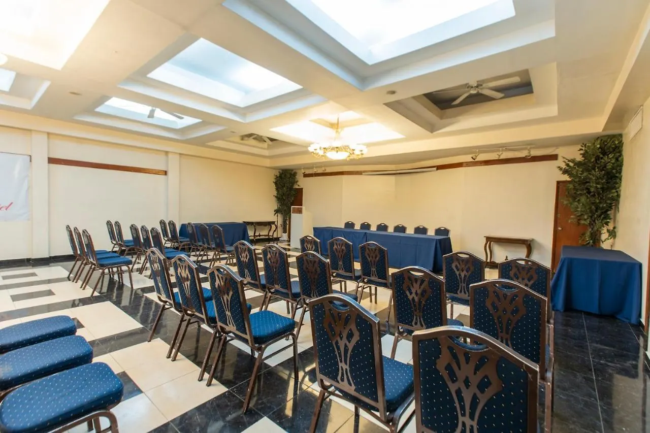 Luxury tent Le Plaza Hotel Port-au-Prince